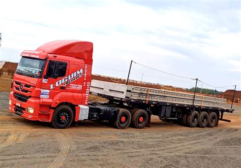 Locação de Cavalo Mecânico Carreta Loguim Locações