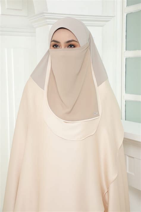 Niqab Premium Satin Muhayya Magical