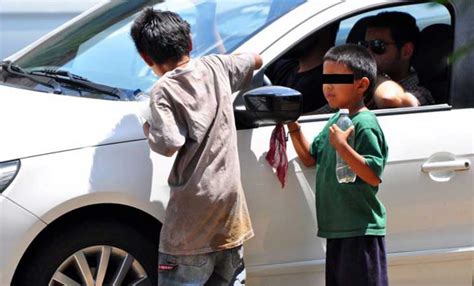 Llevan Educación A Niños En Situación De Calle En Querétaro