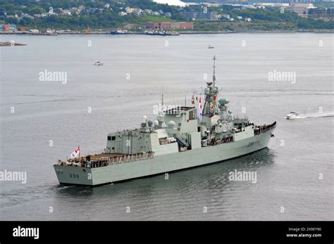 Hmcs Charlottetown Ffh A Halifax Class Frigate Of The Royal