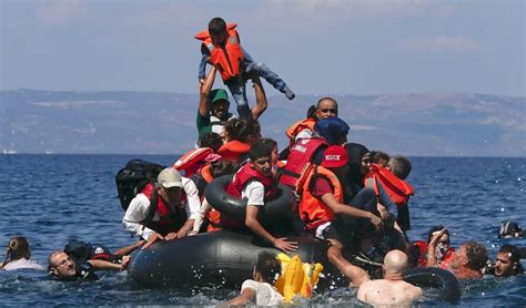 7 Migrants Drown As Boat Capsizes Off Greece « Khabarhub