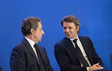 Primaire Droite Nicolas Sarkozy S Affiche Avec Son Probable Ticket