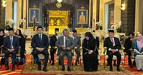 Video Agong Raja Permaisuri Berangkat Tunai Haji Buletin Tv Malaysia