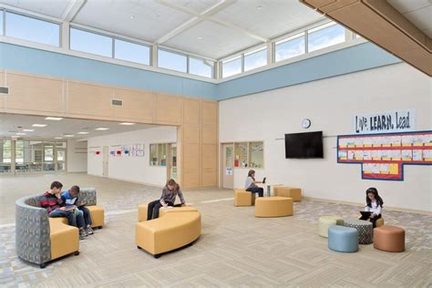 Deerfield Elementary School - M. B. Kahn