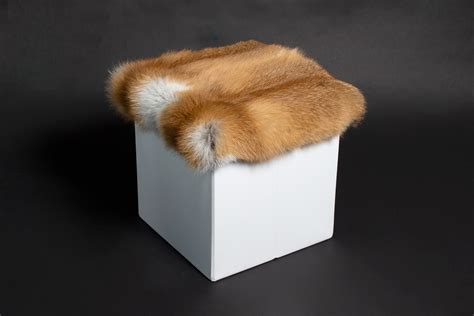 Real European Red Fox Fur Rest Seat International Furs