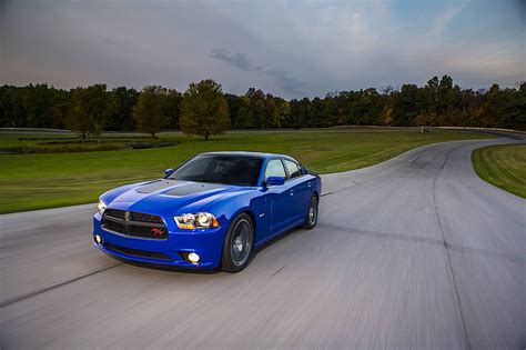 Dodge Charger Srt Super Bee Dodge Chaarger Daytona Sedan Carro