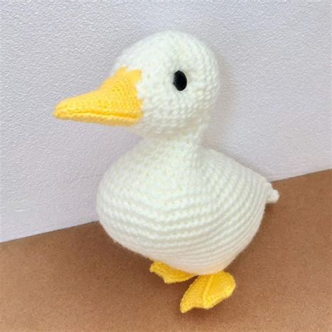 Happy Duck Amigurumi Crochet Pattern By Piggiesagogo Artofit