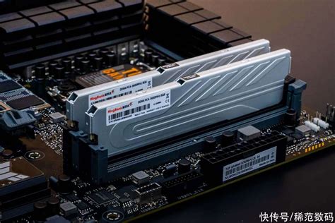 金百达银爵ddr4 3600mhz套条超频评测：稳定在4200mhz完全ok【快资讯】