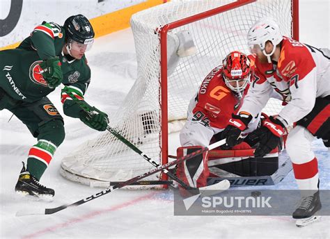 Russia Ice Hockey Kontinental League Ak Bars Avangard Sputnik Mediabank