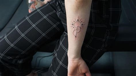 Ein Kostenloses Tattoo Das Organspende Motiv Charivari