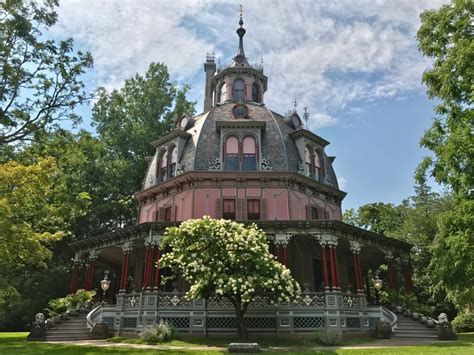 Tour Westchesters Octagon House The Worlds Only Eight Sided Fully