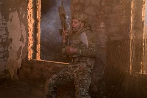 The Punisher New Teaser Trailer Has Frank Castle Going Rambo Collider