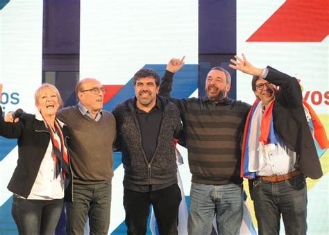 Los Precandidatos Del Frente Amplio Se Mostraron Juntos En La Huella De