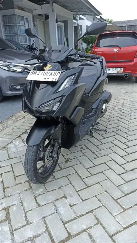 Honda Vario 160 CBS 2023 a.n Pemilik Pertama - Motor Bekas - 914099096