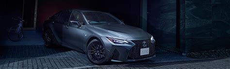 LEXUSISに特別仕様車F SPORT Mode Black SおよびF SPORT Mode Glitterを設定