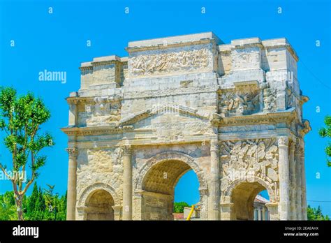 Arc Triomphe Provence Hi Res Stock Photography And Images Alamy