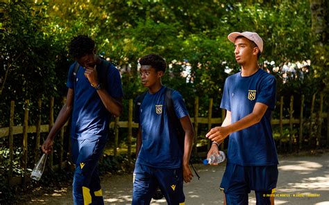 FC Nantes Galerie Photos Les U16 ont voyagé dans le temps au Puy du Fou