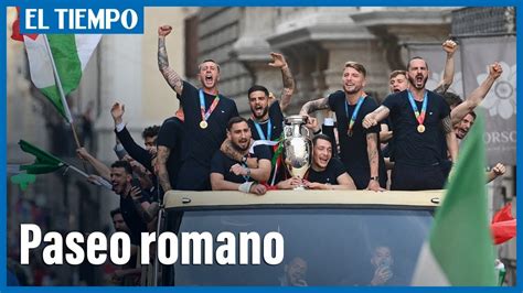 Selección italiana recorre victoriosa las calles de Roma YouTube