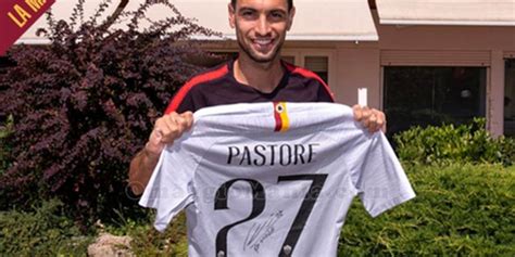 Vinci Gratis Una Maglietta Della Roma Firmata Da Javier Pastore