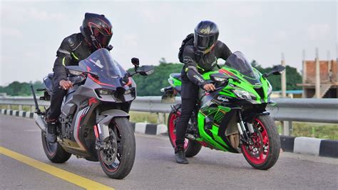 Kawasaki Ninja Zx R Vs Honeycomb Edition Which Is More