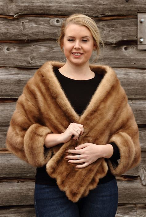 Harriet Hoot Vintage Blonde Mink Cape