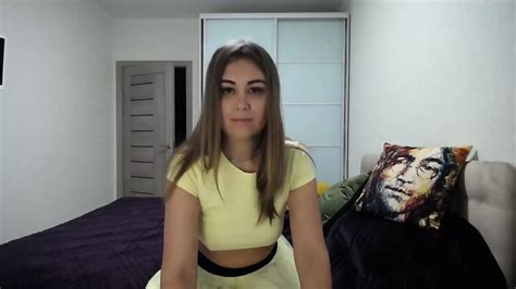 Petite Big Booty Ass And Big Tits Babe Webcam Show