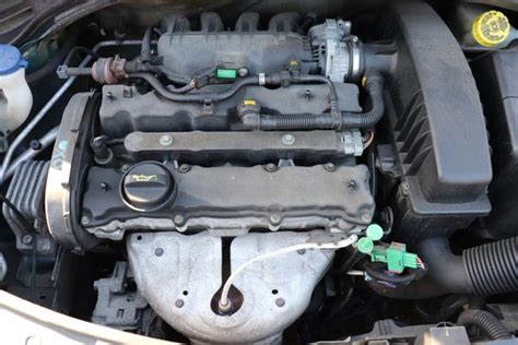 Engine Peugeot 207 207 1 4 16V 0135JW KFU