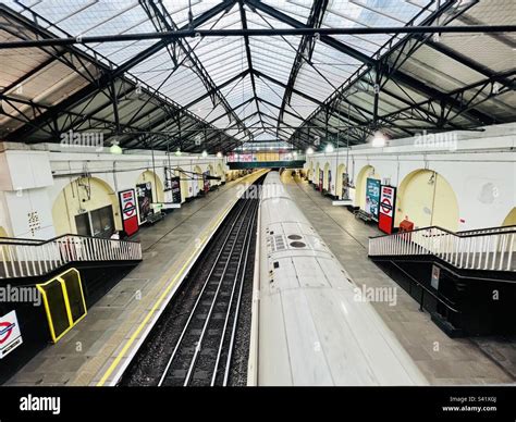 Fulham Broadway underground station, classic vintage view Stock Photo - Alamy