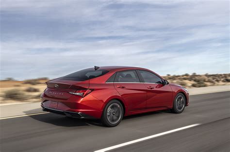 Hyundai Elantra 2022 Llega A México Precio Versiones Y Lanzamiento