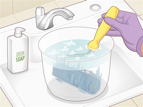 How to Use a Paint Roller: Pro Tips for Beginners