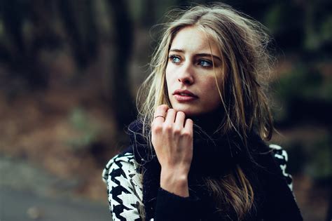 Camille Rochette Women Brunette Women Outdoors Looking Away Blue