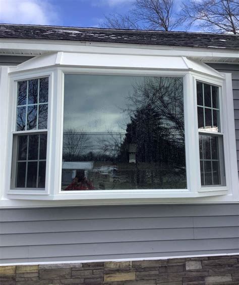 White UPVC Bay Window 4 Mm Rectangular At Rs 600 Sq Ft In Siliguri