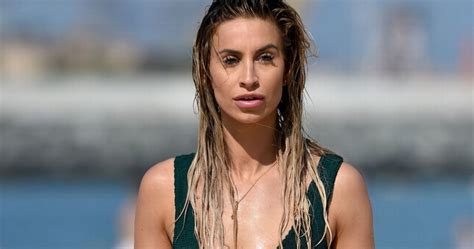 Ferne Mccann Shows Off Incredible Figure As She Soaks…