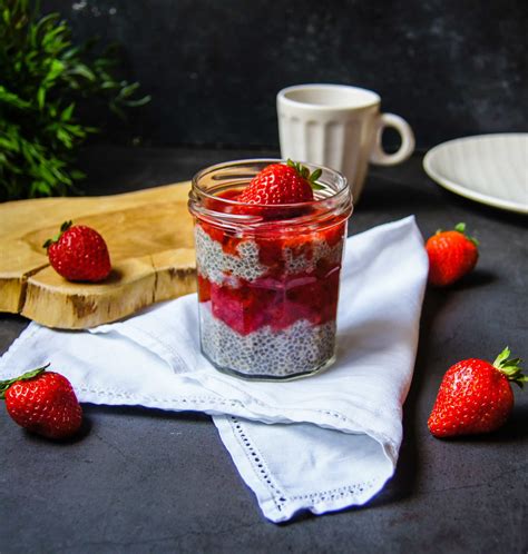 Recette de chia pudding aux fraises Max de Génie