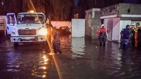 Movilizan Equipos Para Atender Inundaciones Por Lluvia En San Antonio