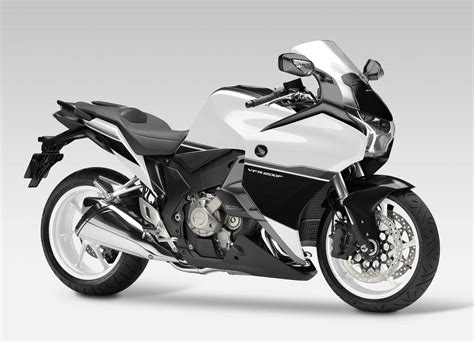 Honda Vfr1200f Tourer 2015 Motorrad Fotos And Motorrad Bilder