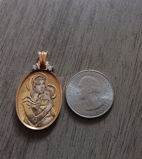 Antique 18k Gold Virgin Mary And Baby Jesus Diamond Pen Gem