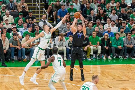 Celtics Win Nba Finals Opener Over Mavs 107 89 The Official Home Of