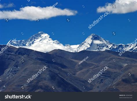 Himalayas Along Sino-Nepal Border Stock Photo 42949360 : Shutterstock