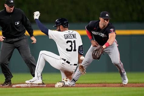 How To Watch The Minnesota Twins Vs Detroit Tigers Mlb