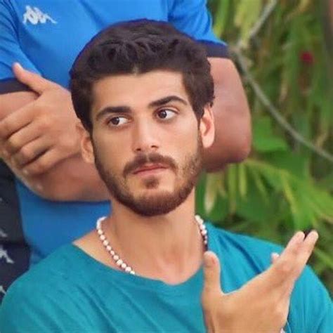 Survivor da Poyraz ın Turabi nin Yaveri İması Yaptığı Yunus Emre ile