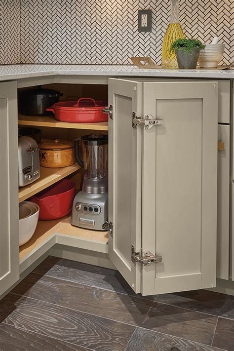 Kitchen Base Cabinet Corner Things In The Kitchen