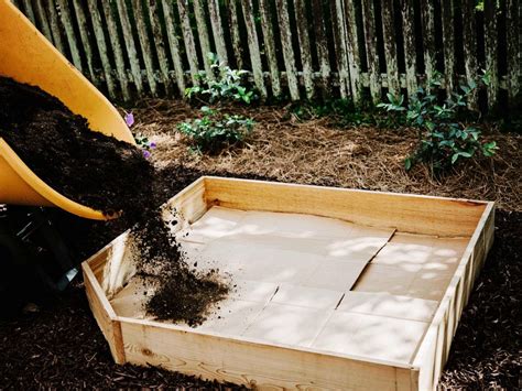 How To Fill Your Raised Garden Bed Hgtv