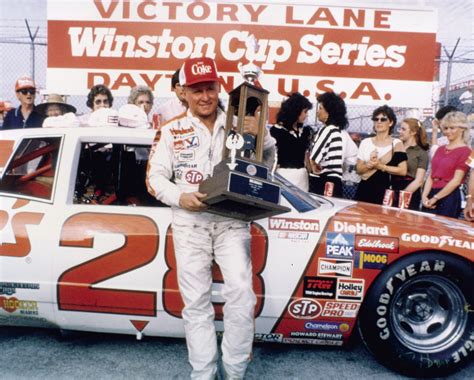 Cale Yarborough Nascar Legend Dead At 84