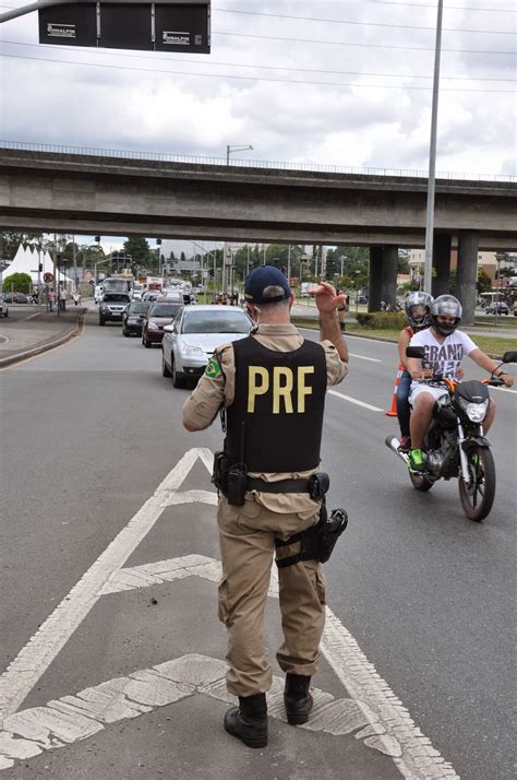 Mortes Caem Nas Rodovias Federais Do Paran Ap S Tr S Semanas De