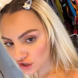 Alexandra Stan Nude Pics Video Leaked Nudes Celebrity