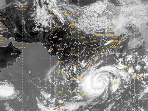 Cyclone Mocha Intensified Into Very Severe Cyclonic Storm Imd Says 8 Ndrf Teams Deployed In Bengal