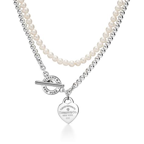 Return to Tiffany™ 系列纯银镶嵌珍珠和钻石缠绕式项链，小号 | Tiffany & Co.