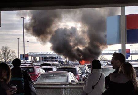 Vehicle on fire at Vancouver Airport parkade - BC | Globalnews.ca