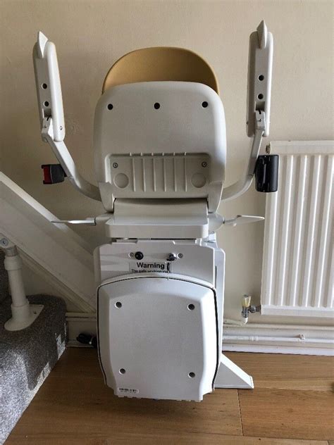 Acorn 180 Curved Stairlift In Surrey Gumtree